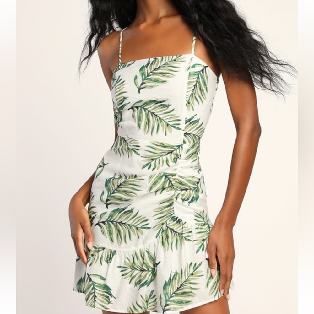 NWT Lulus White Tropical Print Dress